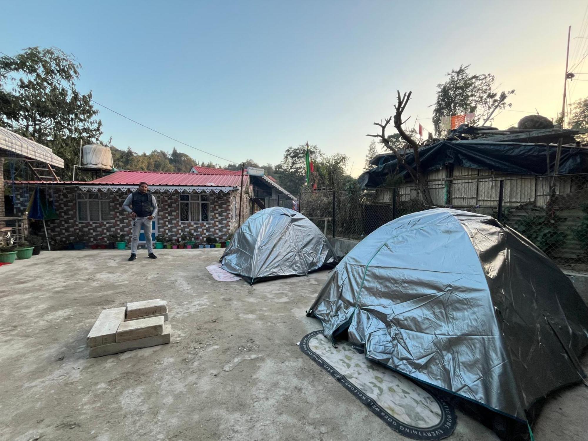Pradhan Homestay Mirik - Homestay Beside Mirik Lake Ngoại thất bức ảnh