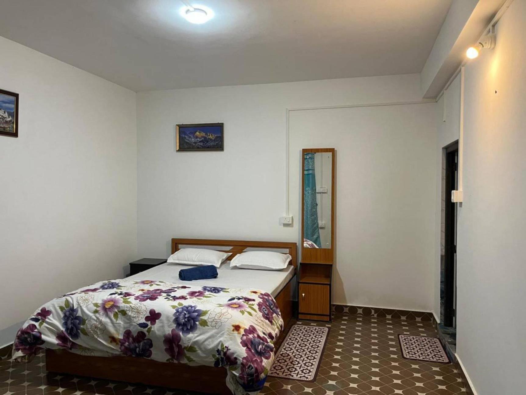 Pradhan Homestay Mirik - Homestay Beside Mirik Lake Ngoại thất bức ảnh