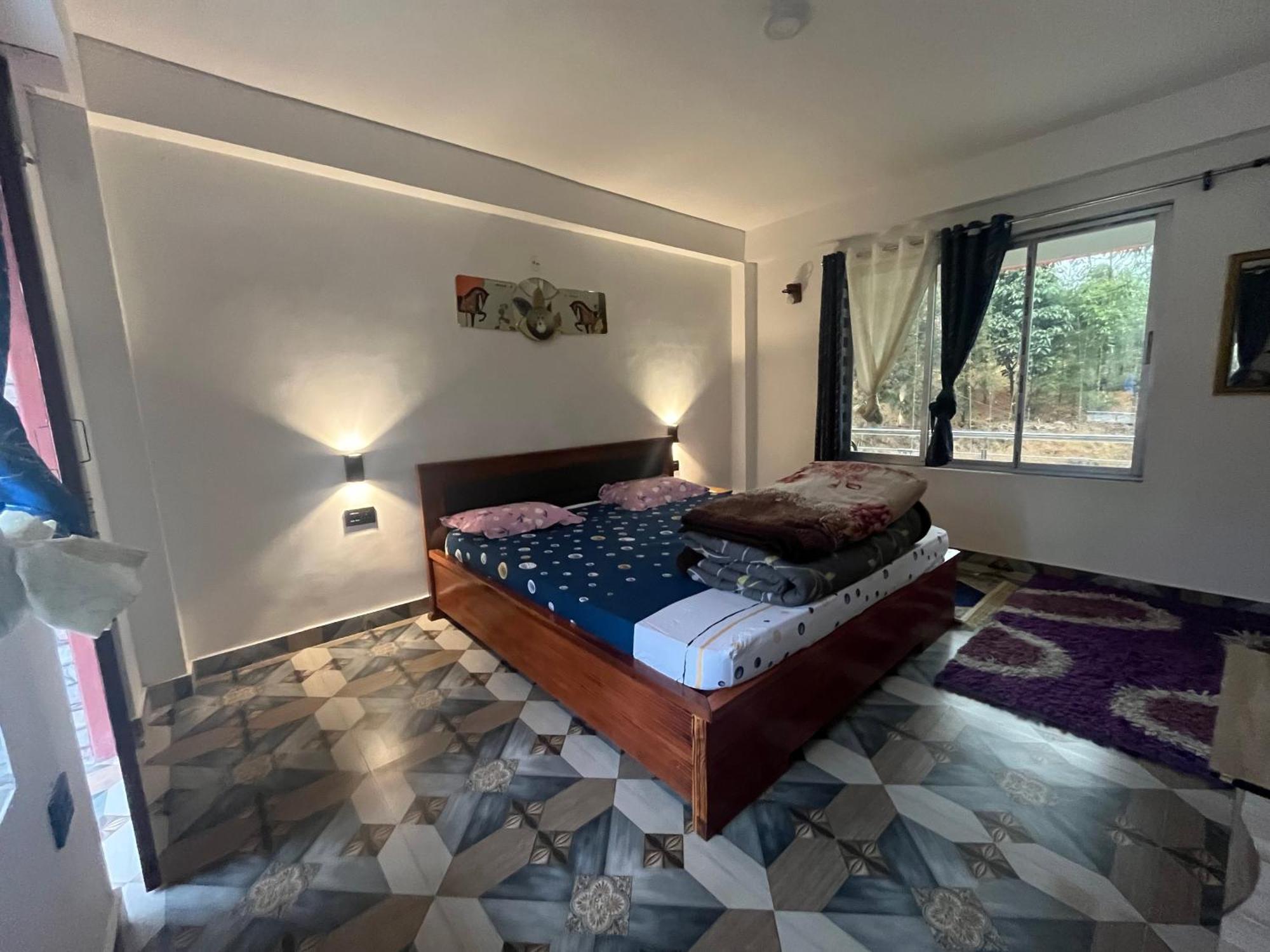 Pradhan Homestay Mirik - Homestay Beside Mirik Lake Ngoại thất bức ảnh